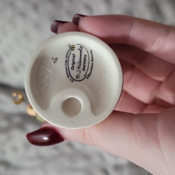 Glucksbote Little luck goebel Hummel vintage 2296 200B 2010/11 - Picture 6 of 17